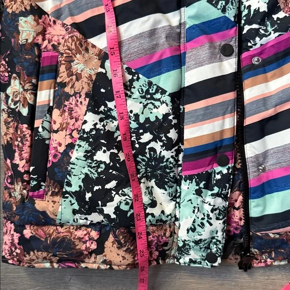 NEW FP Movement Women's Bunny Slope Oversized Printed Puffer Jacket Small - Picture 8 of 13